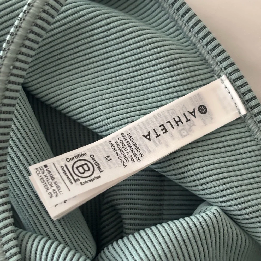 Athleta Longline Active Top - Picture 3 of 3